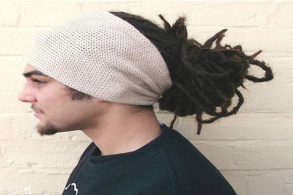 黑人燙適合什么臉型 黑人燙發(fā)型圖片 黑人燙適合什么臉型 黑人燙發(fā)型圖片