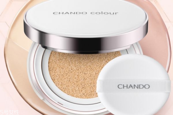 自然堂氣墊bb適合什么年齡 自然堂雪潤(rùn)晶采裸透氣墊bb霜 自然堂氣墊bb適合什么年齡 自然堂雪潤(rùn)晶采裸透氣墊bb霜