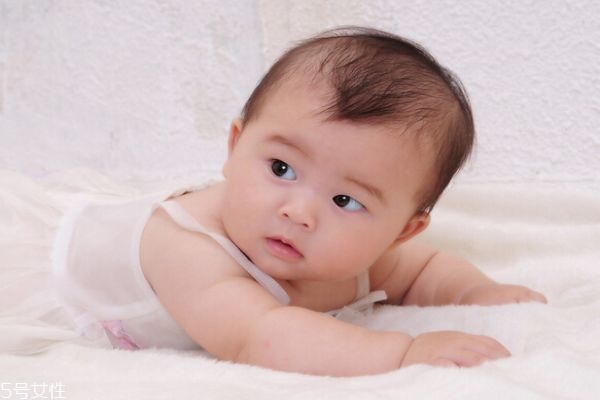 寶寶理發(fā)器怎么挑選如何使用 寶寶理發(fā)器怎么挑選如何使用