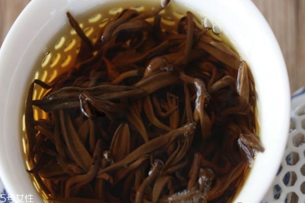 正山小種能放多久 正山小種的保質(zhì)期 正山小種能放多久 正山小種的保質(zhì)期