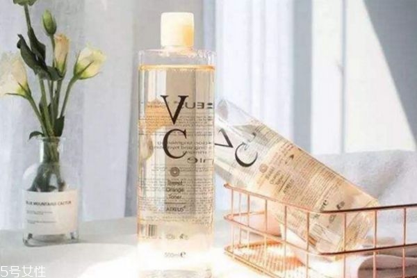 泰國vc水的作用和功效 泰國vc水成分表 泰國vc水的作用和功效 泰國vc水成分表