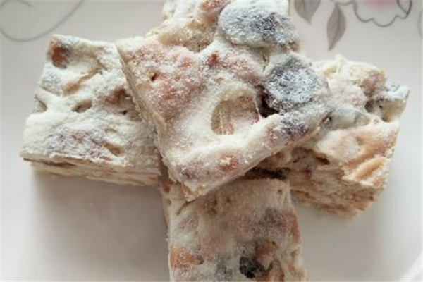 雪花酥可以不用黃油嗎 雪花酥用食用油做法 雪花酥可以不用黃油嗎 雪花酥用食用油做法