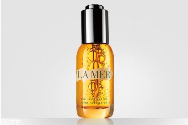 精華和精華油先用哪個 精華油和精華液的順序 精華和精華油先用哪個 精華油和精華液的順序