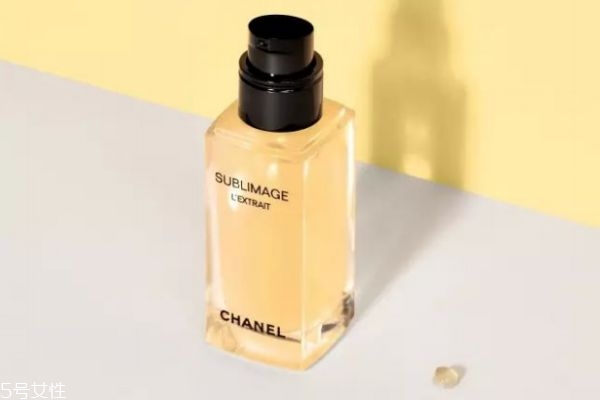 精華和精華油先用哪個 精華油和精華液的順序 精華和精華油先用哪個 精華油和精華液的順序