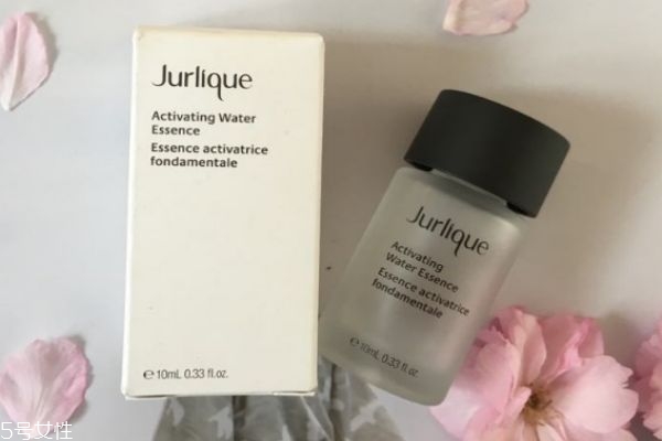 茱莉蔻精華水起泡沫 茱莉蔻精華水使用測評 茱莉蔻精華水起泡沫 茱莉蔻精華水使用測評