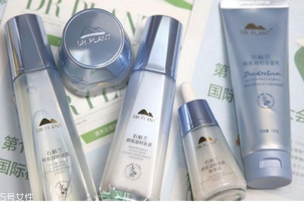 石斛蘭護(hù)膚品的功效 石斛蘭護(hù)膚品適合年齡 石斛蘭護(hù)膚品的功效 石斛蘭護(hù)膚品適合年齡