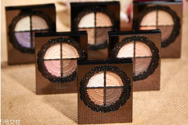 單眼皮買啞光還是珠光 單眼皮適合的眼影牌子 單眼皮買啞光還是珠光 單眼皮適合的眼影牌子