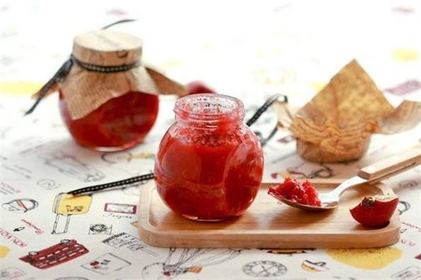 山楂醬發(fā)霉了還能吃嗎 盡快扔掉 山楂醬發(fā)霉了還能吃嗎 盡快扔掉