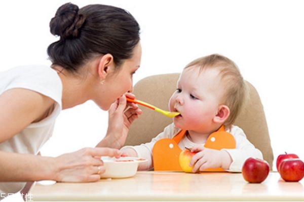 孩子吃飯不好好吃怎么辦 小孩不吃飯?jiān)趺凑{(diào)理 孩子吃飯不好好吃怎么辦 小孩不吃飯?jiān)趺凑{(diào)理