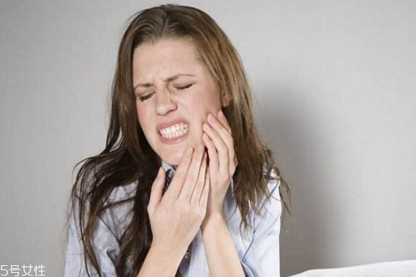 孕婦上火吃什么降火 孕婦上火怎么辦 孕婦上火吃什么降火 孕婦上火怎么辦