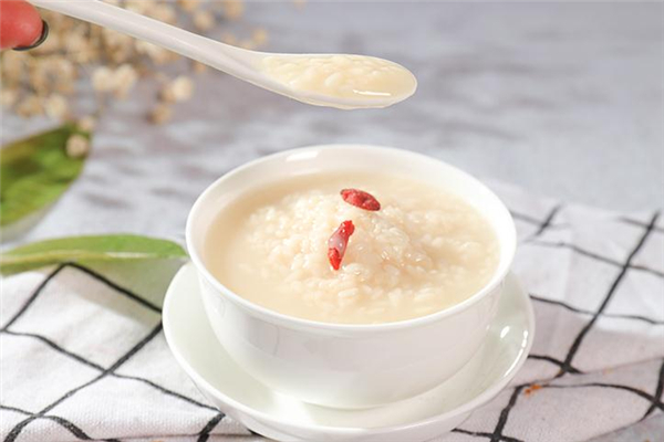 糯米酒度數(shù)高嗎 糯米酒度數(shù)一般是多少 糯米酒度數(shù)高嗎 糯米酒度數(shù)一般是多少