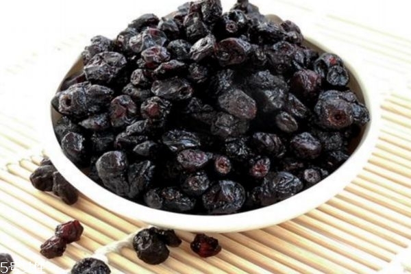藍莓果干有核嗎 藍莓果干好吃嗎 藍莓果干有核嗎 藍莓果干好吃嗎