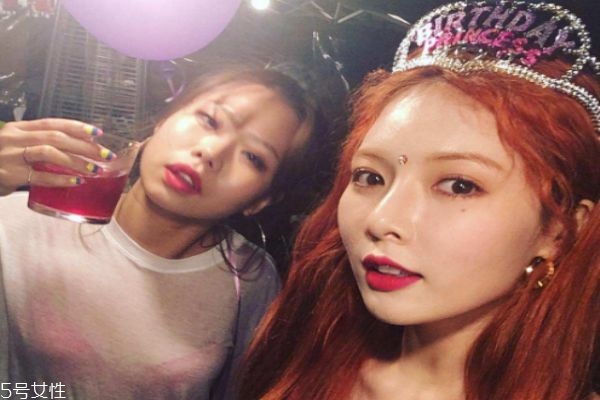 美瞳多久清洗一次 清洗美瞳有技巧 美瞳多久清洗一次 清洗美瞳有技巧