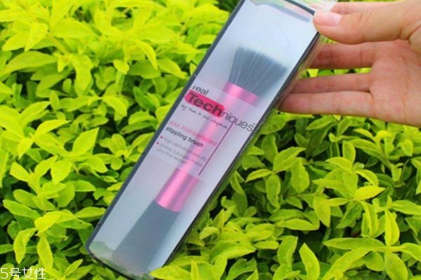 real techniques粉底刷怎么樣 rt平頭粉底刷 real techniques粉底刷怎么樣 rt平頭粉底刷