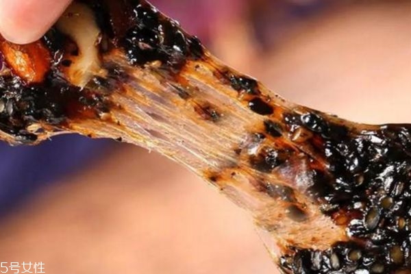 哪些老人不適合吃阿膠 吃阿膠的常識 哪些老人不適合吃阿膠 吃阿膠的常識