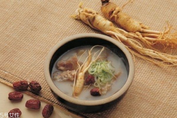 經(jīng)常喝湯對皮膚好嗎 經(jīng)常喝湯有什么好處 經(jīng)常喝湯對皮膚好嗎 經(jīng)常喝湯有什么好處