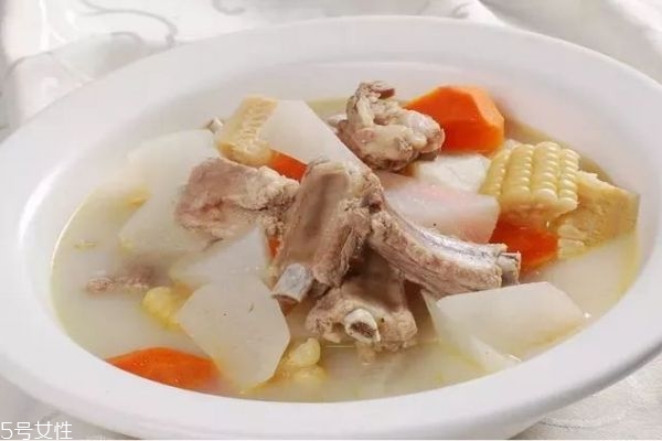 什么時(shí)候喝湯最好 喝湯的最佳時(shí)間 什么時(shí)候喝湯最好 喝湯的最佳時(shí)間