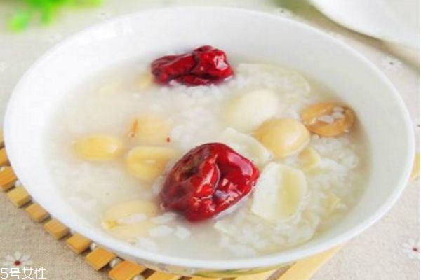 上火吃什么好 降火吃什么食物 上火吃什么好 降火吃什么食物