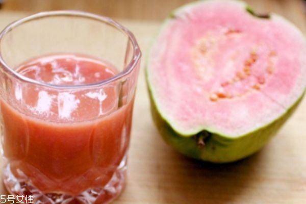 芭樂的籽怎么去除 芭樂可以怎么吃 芭樂的籽怎么去除 芭樂可以怎么吃