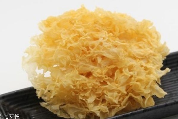 銀耳湯隔夜能喝嗎 銀耳湯一次煮多少合適 銀耳湯隔夜能喝嗎 銀耳湯一次煮多少合適