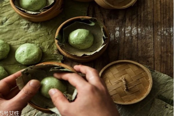 如何評判好吃的青團(tuán) 哪個牌子的青團(tuán)最好吃 如何評判好吃的青團(tuán) 哪個牌子的青團(tuán)最好吃