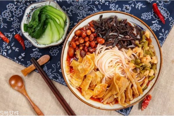 螺螄粉的做法 螺螄粉湯底做法及配方 螺螄粉的做法 螺螄粉湯底做法及配方