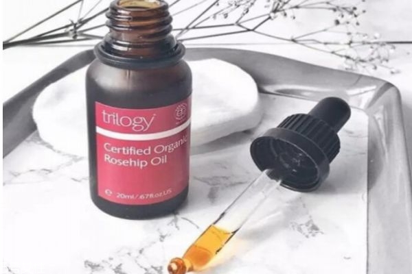 澳洲玫瑰果油使用方法 澳洲玫瑰果油價(jià)格 澳洲玫瑰果油使用方法 澳洲玫瑰果油價(jià)格