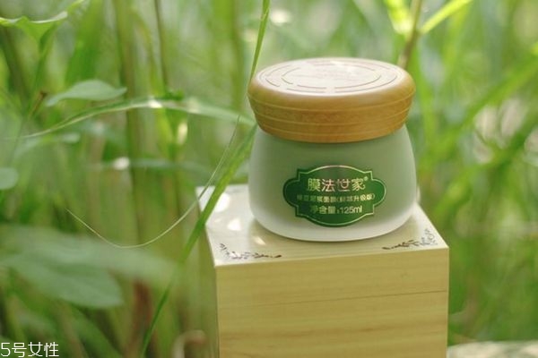 膜法世家綠豆泥面膜多少錢 膜法世家綠豆泥面膜適合膚質(zhì) 膜法世家綠豆泥面膜多少錢 膜法世家綠豆泥面膜適合膚質(zhì)