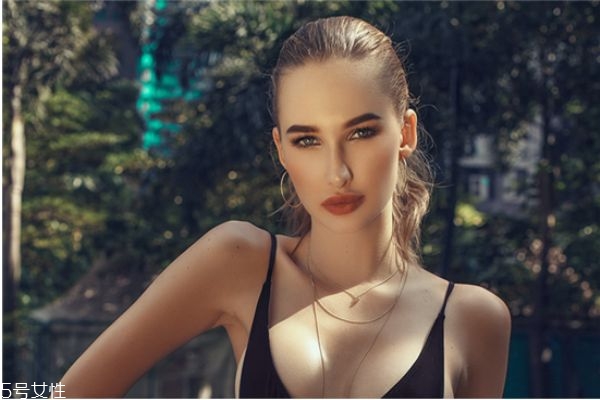 隆鼻假體取出要多久恢復(fù) 取隆鼻假體前后注意事項 隆鼻假體取出要多久恢復(fù) 取隆鼻假體前后注意事項