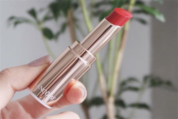 蘭蔻525口紅試色 蘭蔻春季新品525色號 蘭蔻525口紅試色 蘭蔻春季新品525色號