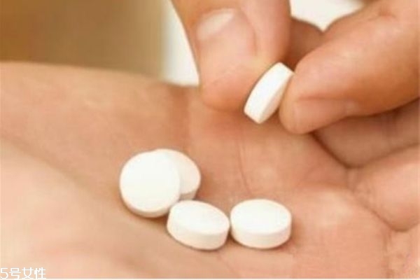 安眠藥吃多少會(huì)致命 安眠藥一次吃幾粒 安眠藥吃多少會(huì)致命 安眠藥一次吃幾粒