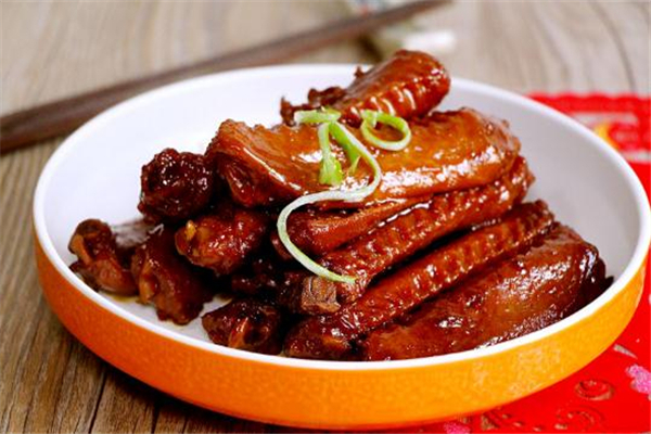 鴨翅怎么鹵才好吃 鹵鴨翅的做法及配料 鴨翅怎么鹵才好吃 鹵鴨翅的做法及配料