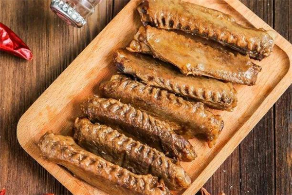 鴨翅吃多了會(huì)上火嗎 和做法有關(guān) 鴨翅吃多了會(huì)上火嗎 和做法有關(guān)