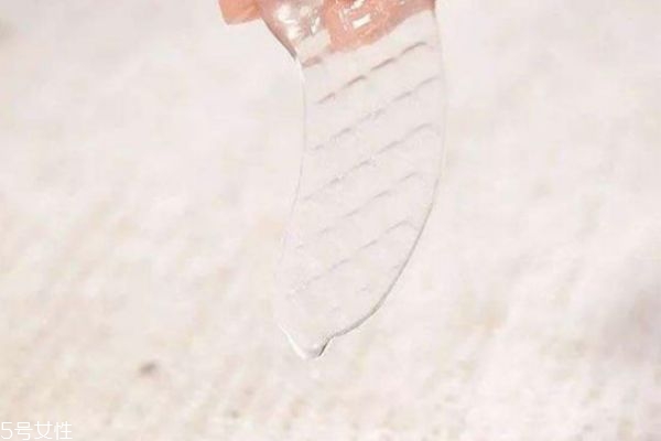 眼膜可以天天敷嗎 眼膜的使用注意事項 眼膜可以天天敷嗎 眼膜的使用注意事項