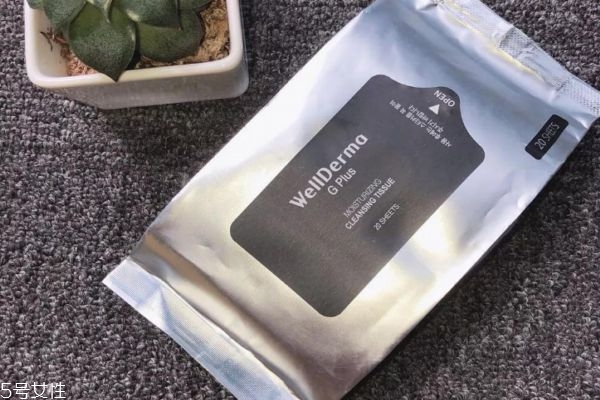 卸妝巾是直接卸妝嗎 卸妝巾的正確使用方法 卸妝巾是直接卸妝嗎 卸妝巾的正確使用方法