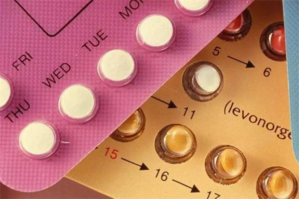 一次吃兩顆避孕藥會怎么樣 不要過量服用 一次吃兩顆避孕藥會怎么樣 不要過量服用