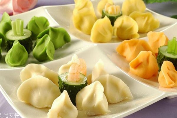 過(guò)年吃什么餡的餃子寓意好 過(guò)年吃餃子有什么講究 過(guò)年吃什么餡的餃子寓意好 過(guò)年吃餃子有什么講究