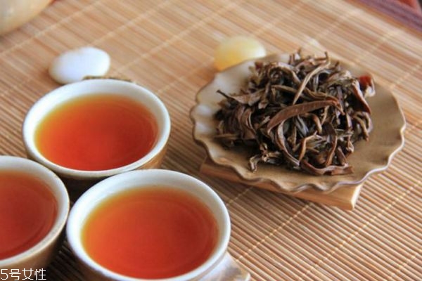 怎么辨別普洱茶的好壞 普洱茶品質(zhì)鑒別 怎么辨別普洱茶的好壞 普洱茶品質(zhì)鑒別