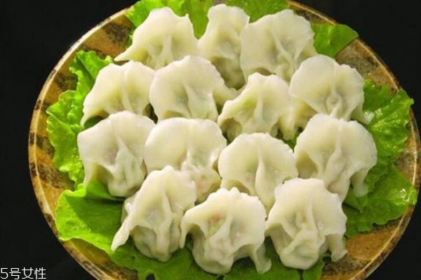 過(guò)年吃什么餡的餃子寓意好 過(guò)年吃餃子有什么講究 過(guò)年吃什么餡的餃子寓意好 過(guò)年吃餃子有什么講究