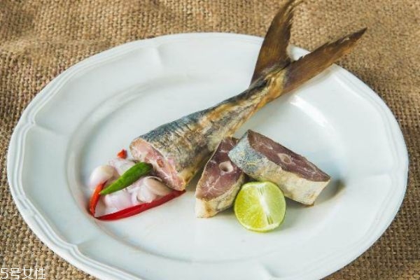 吃魚的好處有哪些 吃魚的注意事項(xiàng) 吃魚的好處有哪些 吃魚的注意事項(xiàng)