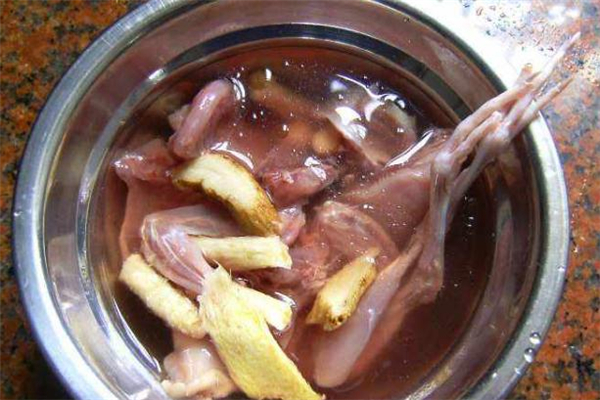 孕婦可以吃鵪鶉嗎 營(yíng)養(yǎng)價(jià)值很高 孕婦可以吃鵪鶉嗎 營(yíng)養(yǎng)價(jià)值很高