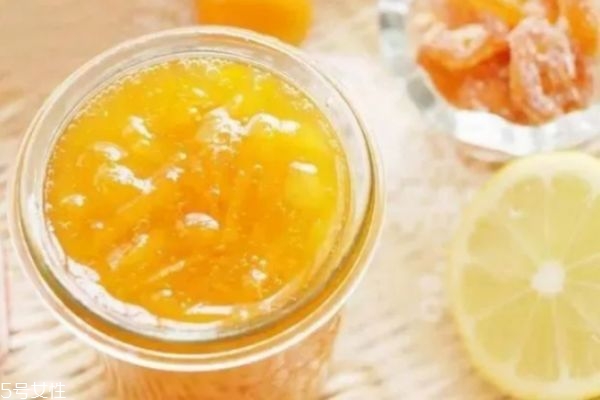 冰糖金桔的功效 金桔營(yíng)養(yǎng)價(jià)值及功效 冰糖金桔的功效 金桔營(yíng)養(yǎng)價(jià)值及功效