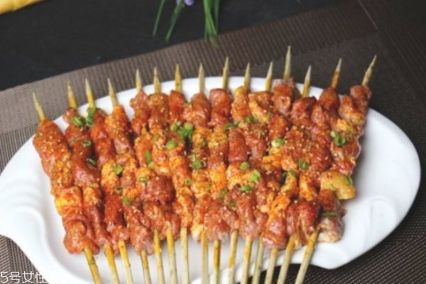 羊肉怎么做好吃又簡(jiǎn)單 羊肉食譜大全 羊肉怎么做好吃又簡(jiǎn)單 羊肉食譜大全