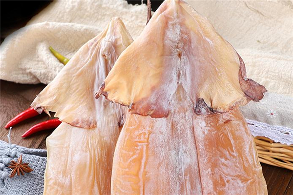 魷魚干熱量高嗎 魷魚干吃了會(huì)胖嗎 魷魚干熱量高嗎 魷魚干吃了會(huì)胖嗎