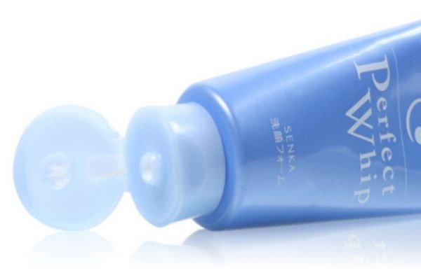 學(xué)生用什么洗面奶好 適合青少年用的洗面奶 學(xué)生用什么洗面奶好 適合青少年用的洗面奶