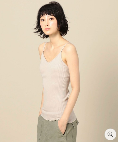 蕾絲上衣里面穿什么好 蕾絲上衣內(nèi)搭如何搭配 蕾絲上衣里面穿什么好 蕾絲上衣內(nèi)搭如何搭配