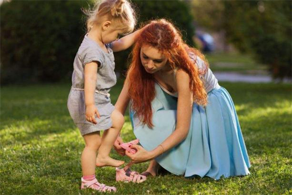 小兒支氣管炎可以吃雞蛋嗎 看寶寶體質(zhì) 小兒支氣管炎可以吃雞蛋嗎 看寶寶體質(zhì)