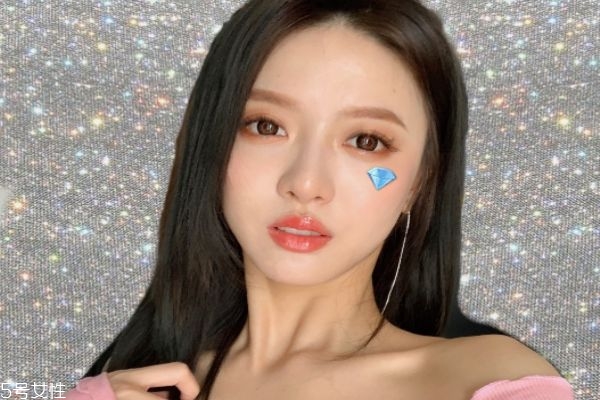 埋線雙眼皮感染怎么辦 埋線雙眼皮注意事項(xiàng) 埋線雙眼皮感染怎么辦 埋線雙眼皮注意事項(xiàng)