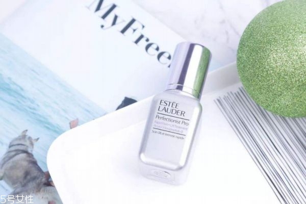 雅詩蘭黛線雕精華適合什么膚質(zhì) 涂抹線雕有效果嗎 雅詩蘭黛線雕精華適合什么膚質(zhì) 涂抹線雕有效果嗎