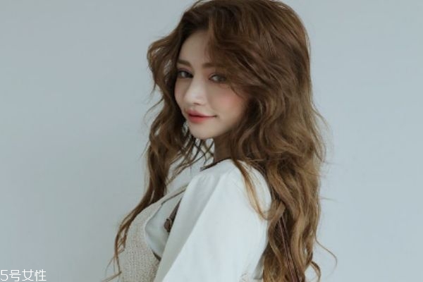 蛋卷頭發(fā)型有哪些 最新蛋卷頭發(fā)型推薦 蛋卷頭發(fā)型有哪些 最新蛋卷頭發(fā)型推薦